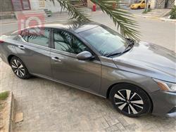 نیسان ئەلتیما